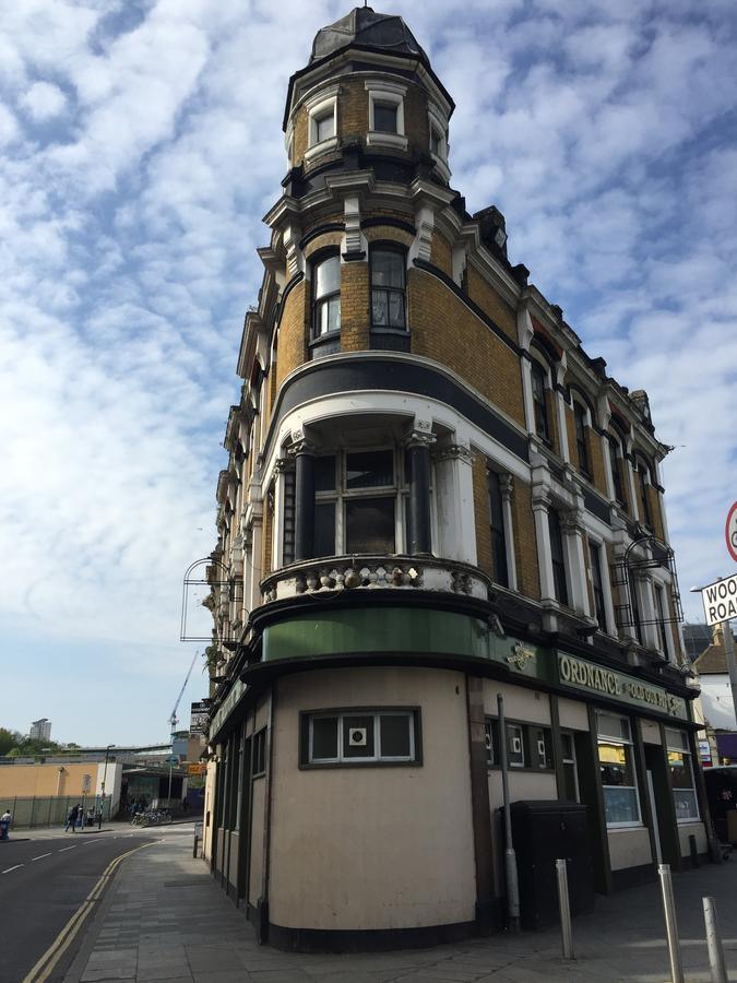 Hostel Ordnance London Exterior photo